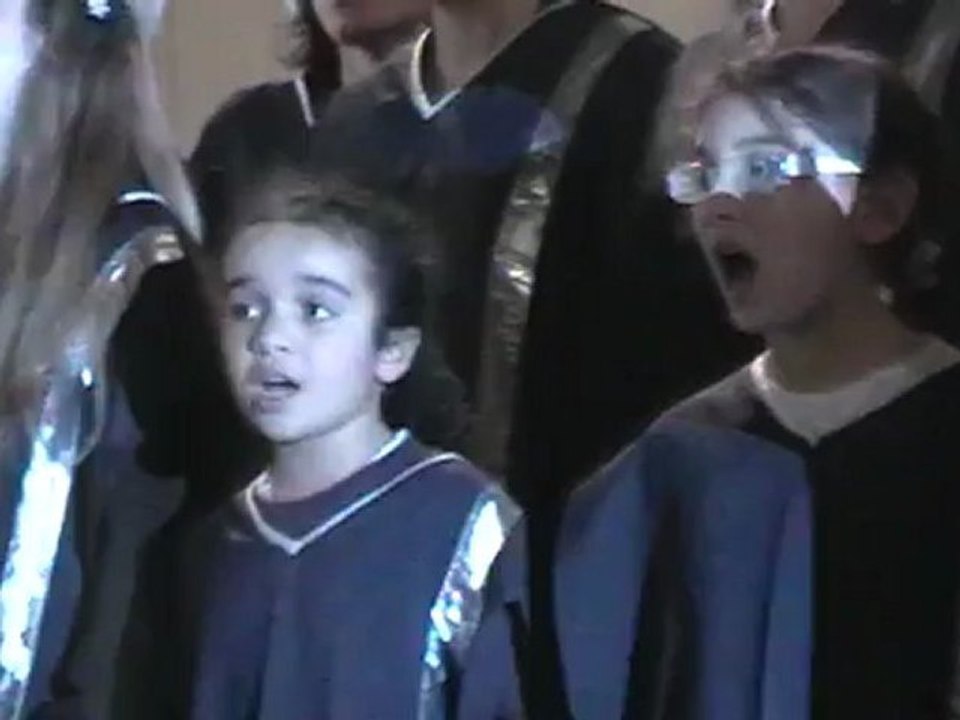 VESOUL : CONCERT DE TSILIE GOSPEL CHOIR AVEC MAX ZITA