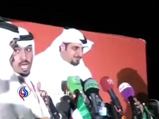 قذف مايك "قناة العربية" من على المنصة الرئيسة في تجمع "إرادة أمة" بالكويت