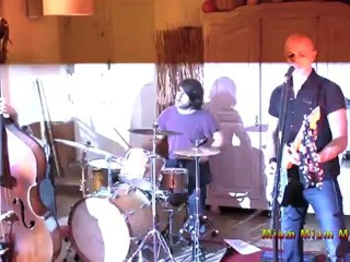 Soirée spectacle concert à Millau au Petit Montmartre avec Lolo & The Brigidas.