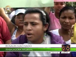 Cerrada avenida Bolívar de Caracas por protesta de buhoneros