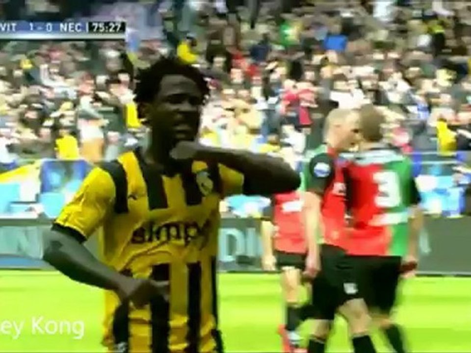 Wilfried Bony có vốn bàn thắng đẹp nên tự tin chào hàng Chelsea