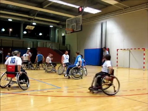 1.4 STRASBOURG contre TROYES Aller. Année 2012/2013