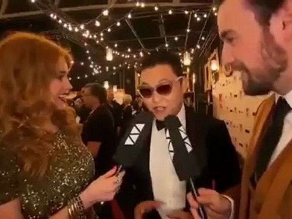 PSY _Gangnam Style_ on the red carpet MTV EMA 2012-1