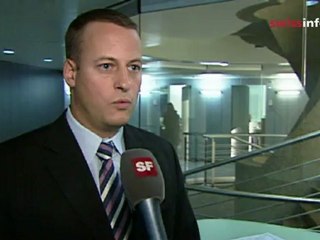 German tax officials raid UBS clients' homes