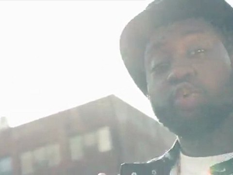 Zoxea - Paroles et musique Clip Officiel {Dispo iTunes, Fnac, Virgin, Amazon, etc.}