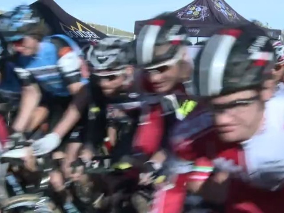 Armstrong scandal takes toll on pro cycling world