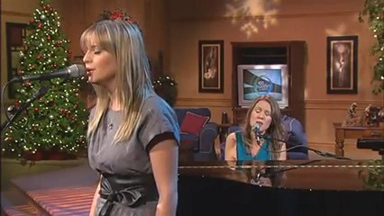 AMY SAVIN & DANA MARIE ( O Come O Come Emmanuel )