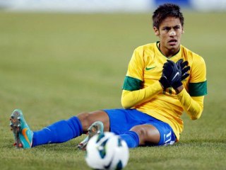 Quand Neymar envoie son penalty dans la stratosphère !