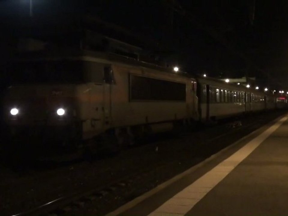 gare de Perpignan la nuit