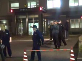 20121115 不当逮捕に抗議＠大阪府警 布施警察署 IWJ_OSAKA1