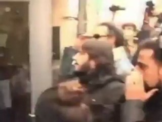 Las plataformas contra los desahucios aprovechan la huelga para asaltar bancos