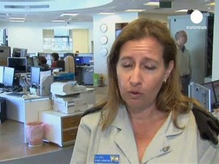 Israeli soldiers mass near Gaza border