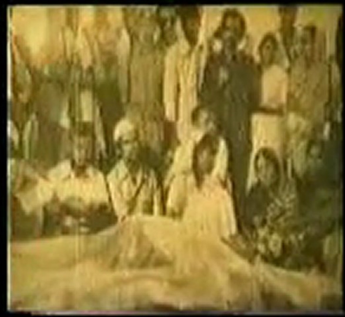 ⁣'Amai Nohe Go' - Nazrul Sangeet -   Firoza Begum