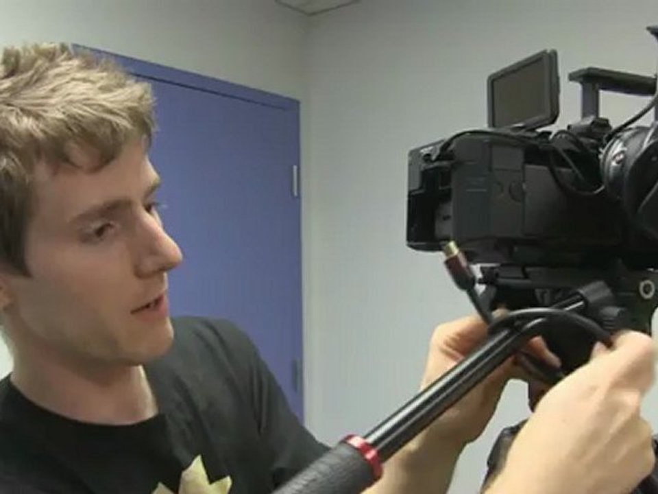 Monoprice Redmere Extra Long & Thin HDMI Cable Unboxing & First Look Linus Tech Tips