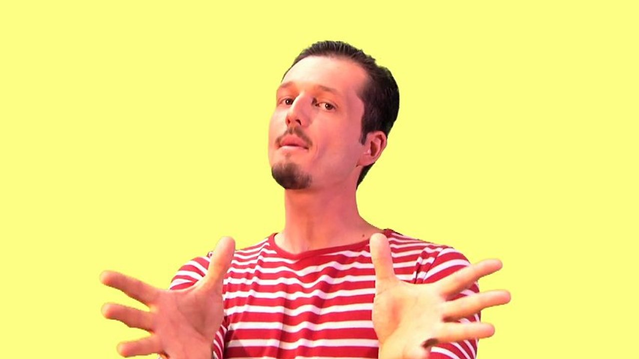 MIKAOUËL Mes pompes en daim bleu (Clip Officiel)