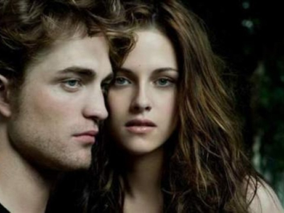 Alacakaranlık Efsanesi Şafak Vakti Bölüm 2 - Twilight Breaking Dawn Part 2 Vizyonda