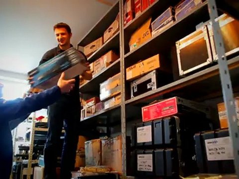 Dzień pracy w biurze - przygotowania do mappingu