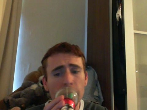 Wiwi égratigne dites le avec des flingues de Benjamin Paulin