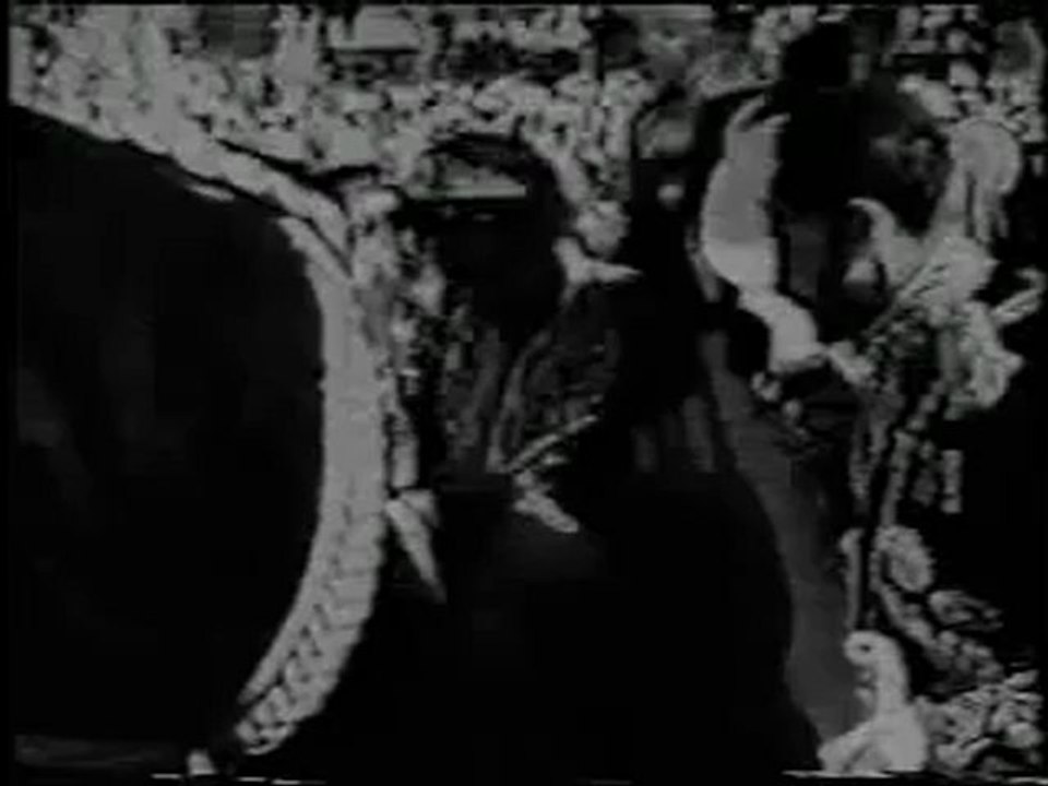 [ H.I.H EMPRESS MENAN ]