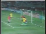 1994 (September 28) Galatasaray (Turkey) 0-Manchester United (England) 0 (Champions League).mpg
