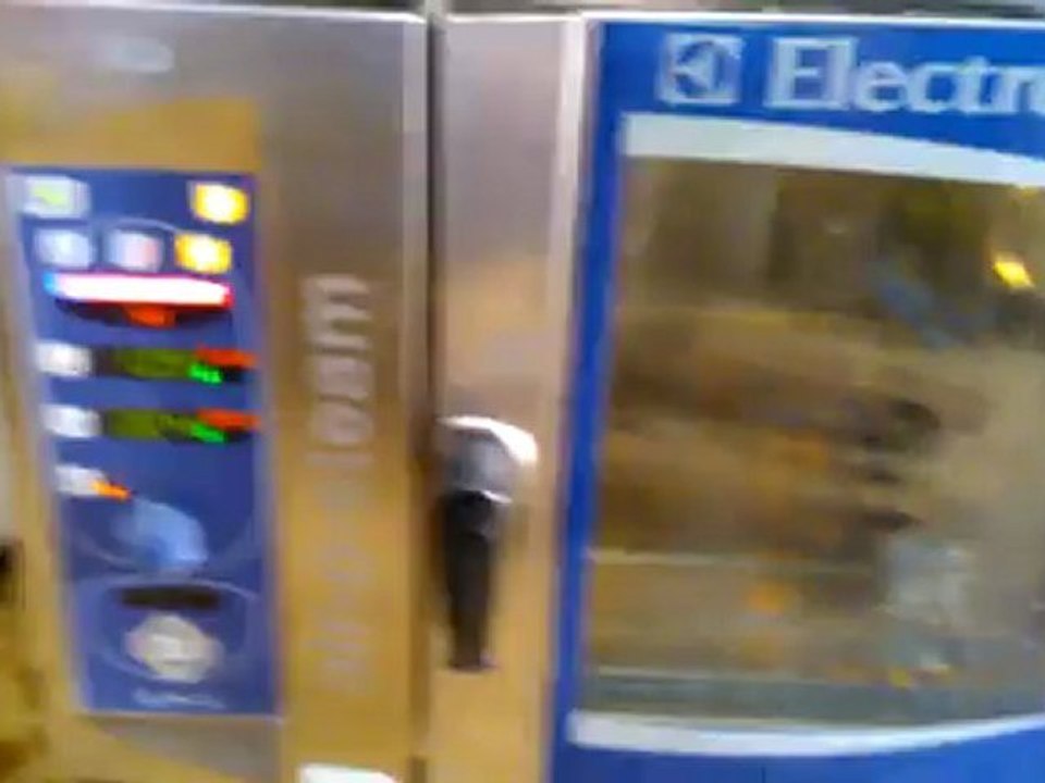 four electroluc air-o-steam
