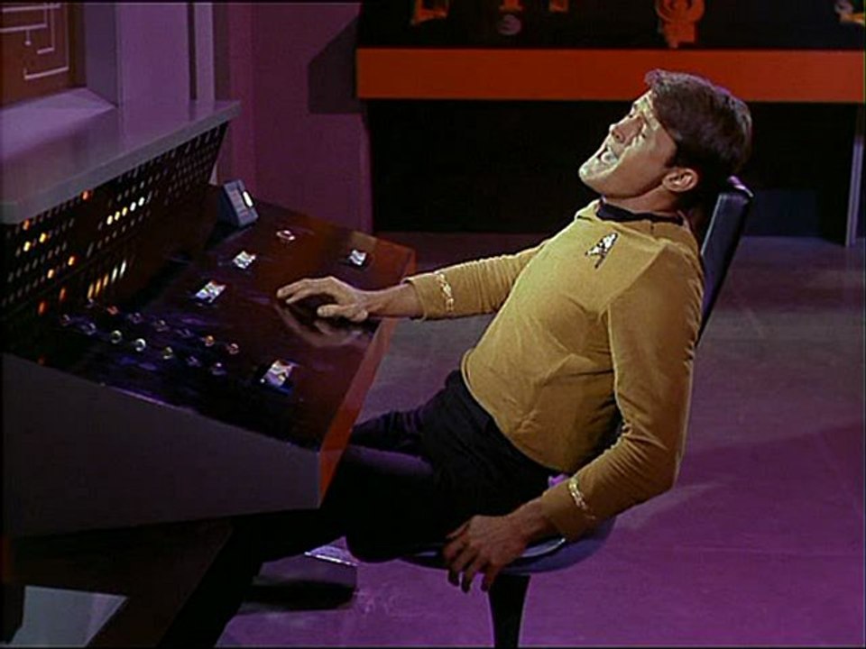 [STAR TREK COMEDY] KEVIN T. RILEY - 'Ich bring dich wieder nach Haus, Kathleen' ;)