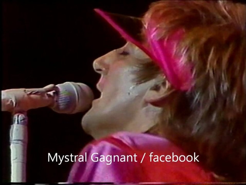 04 hot legs Rod STEWART live Budokan 1981 [HD]