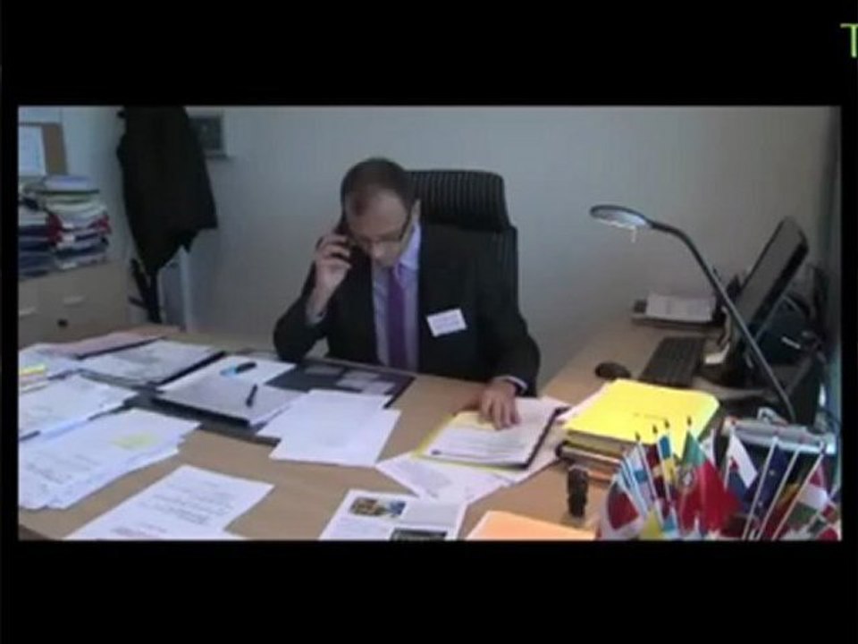 COLLEGE LES CHAMPS PHILIPPE LA GARENNE COLOMBES Reportage TERRE.TV Remise bouclier orange juin 2012