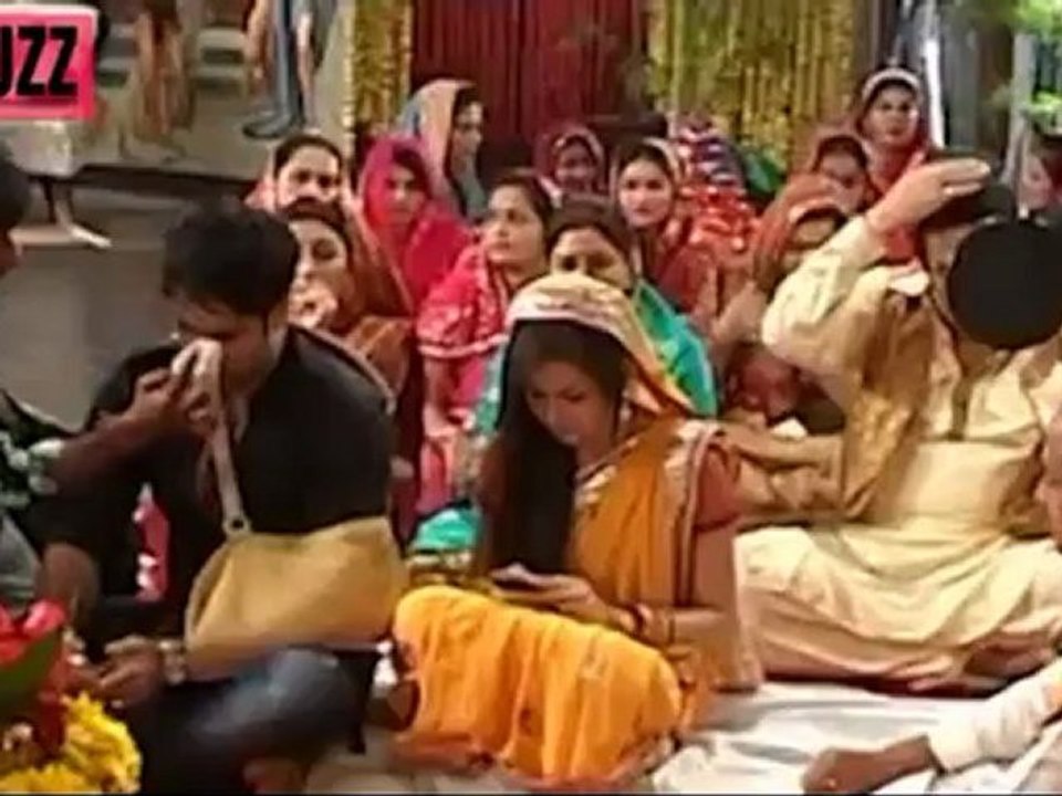 Deepali's PLAN TO SPOIL Madhubala's KARVA CHAUTH in Madhubala Ek Ishq Ek Junoon 16th November 2012