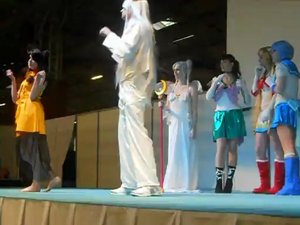 Paris Mangas février 2012 groupe Sailor Moon