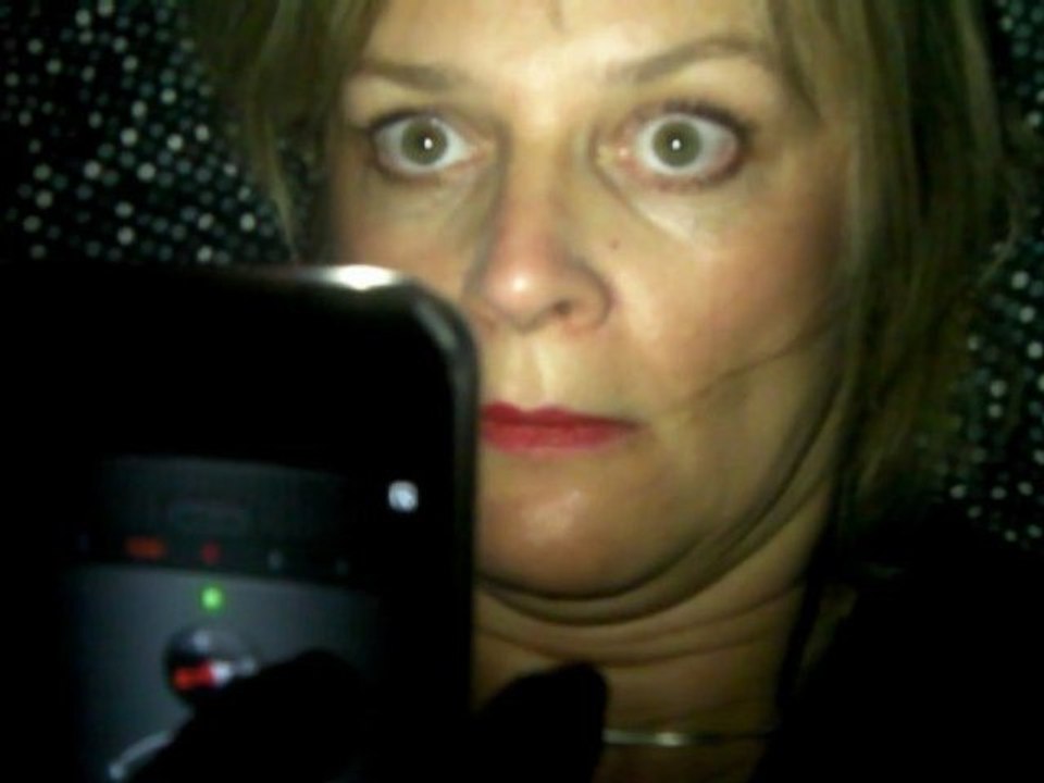 Malheureuse comme les pierres avec mon iPhone (La Vie en presque rose n° 3)