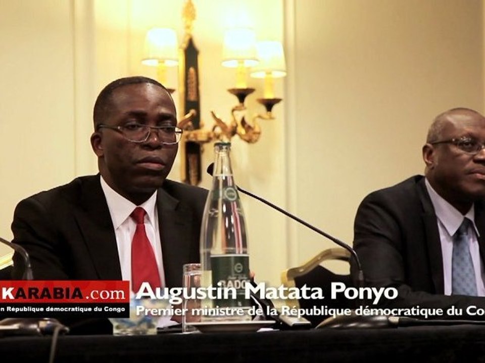 Conférence de presse d'Augustin Matata Ponyo à Paris novembre 2012