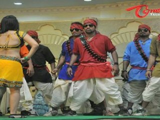 Sonam Singh Uday Kiran's Jai Sriram Movie Song Making Stills