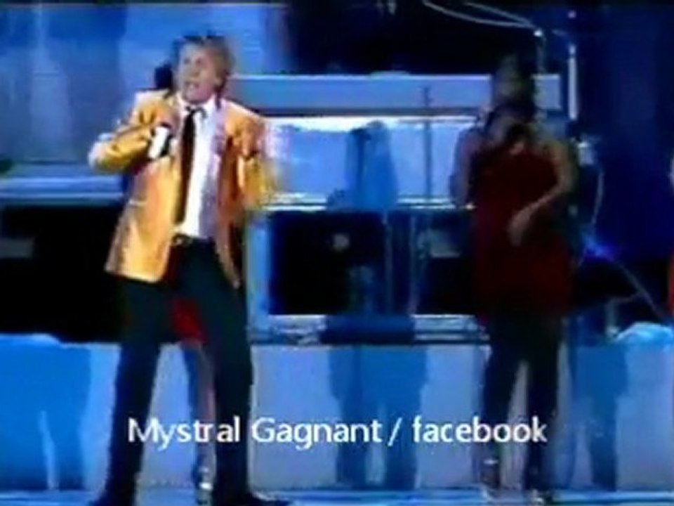 some guys have all the luck Rod STEWART live 2010