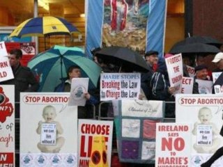 Tragedy reopens Ireland abortion debate