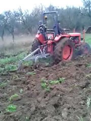 labour renault P70 charrue ferguson