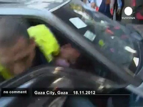 Israeli air strikes continue on Gaza - no comment