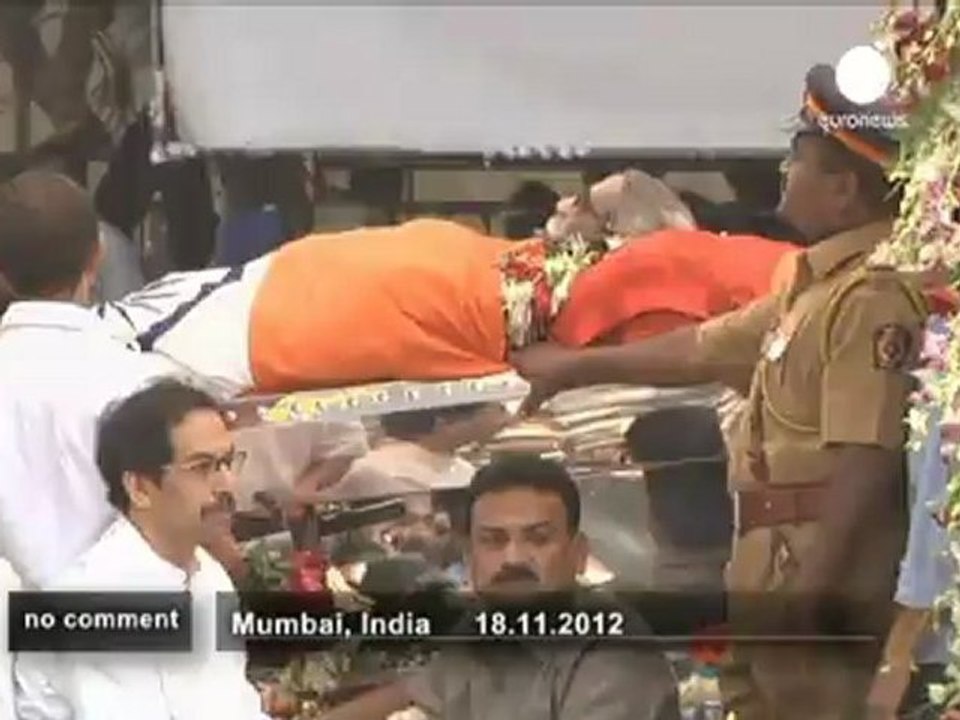 Inde: funérailles du leader extrémiste hindou - no comment