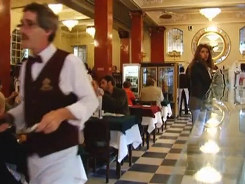 Die Fado-Sängerin Carminho | Euromaxx