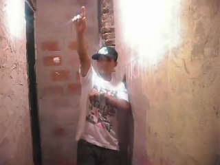 titomen el latino sobre vive video oficial 2013