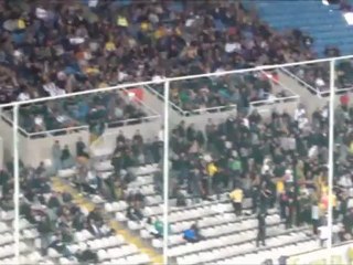 ΑΠΟΕΛ-ΑΕΚ-οπαδοί ΑΕΚ (2)