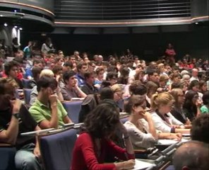 Pascal Boniface _ L'ordre mondial aprÃ¨s la crise financiÃ¨re