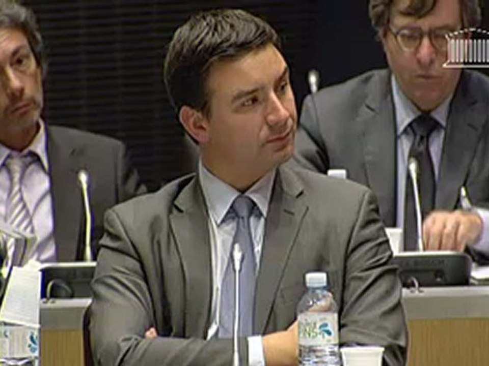 Réponse_M_Valls_Budget_Asile_Immigration_20121025_AN