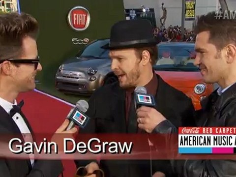 Gavin DeGraw Red Carpet Interview - AMA 2012
