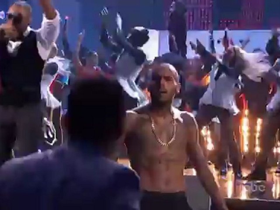 Chris Brown, Ludacris &  Swizz Beatz - Everyday Birthday - AMA's (40th)