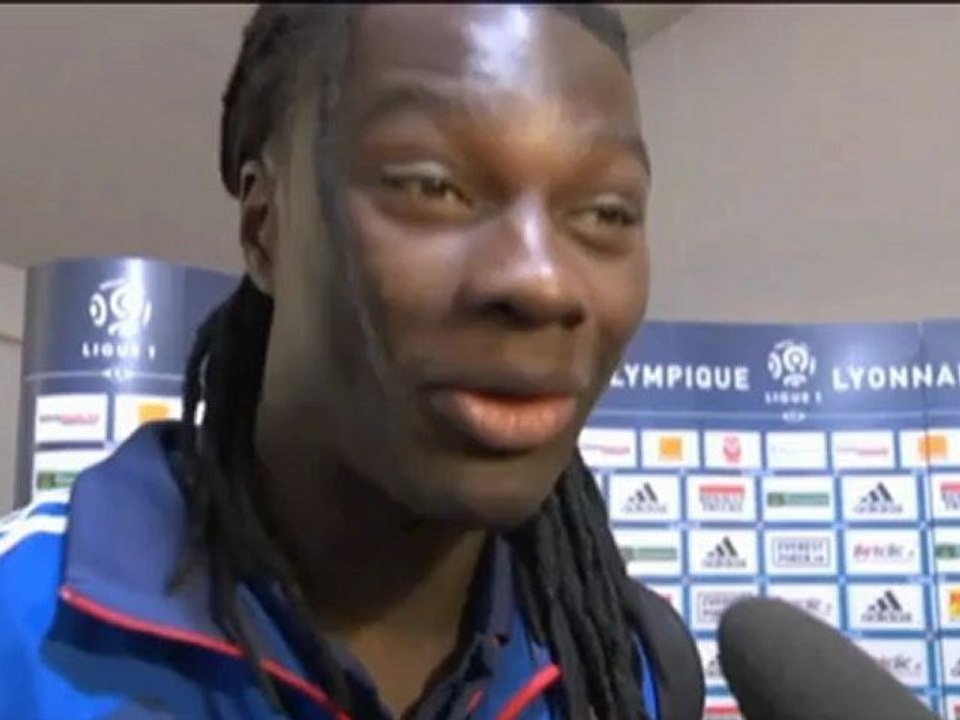 Gomis: 'Wollen an Tabellenspitze bleiben'