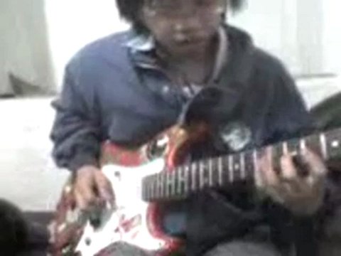 Playing some pentatonic licks by Gema Roses