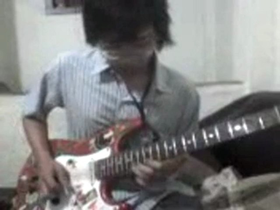 Tapping on minor pentatonic scale by Gemaroses