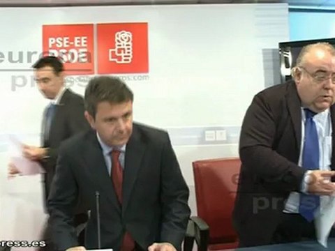 Alcaldes retirarán fondos bancos que desahucien