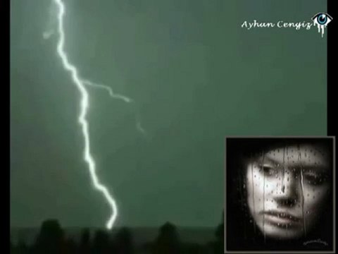 Dün Gece Ki Yağmurda - Meral Sezgin